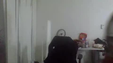 Snapshot of lizbronx17 chatting on 11-18-25, 07:02 aasheystar online show from 11-18-25, 07:02