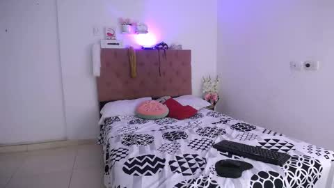 LIZETH online show from 02-02-25, 08:19