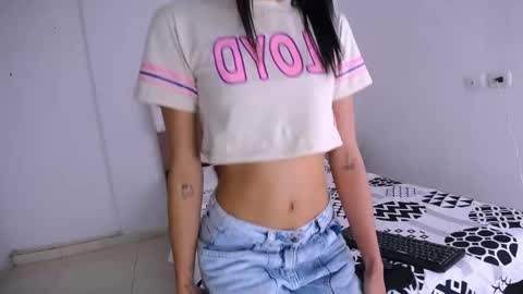 LIZETH online show from 02-07-25, 01:47