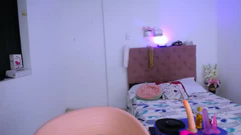 LIZETH online show from 02-14-25, 10:14