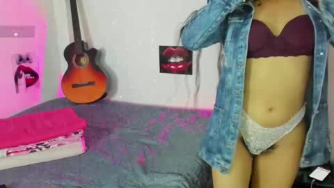 Snapshot of lizeth_sweet_ chatting on 09-09-25, 12:43 lizeth online show from 09-09-25, 12:43