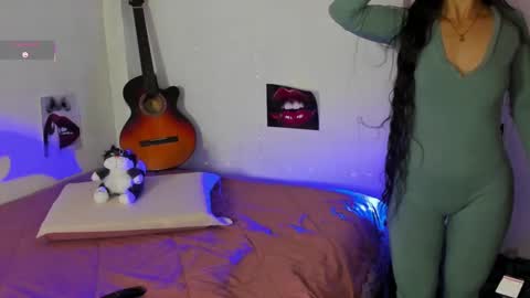 Snapshot of lizeth_sweet_ chatting on 09-17-25, 12:56 lizeth online show from 09-17-25, 12:56