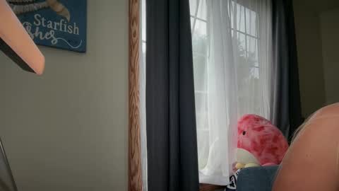 Liz Purr online show from 02-24-25, 11:19