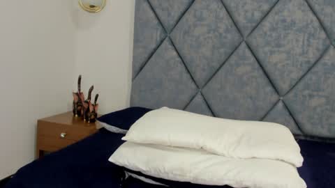 lizz_luna online show from 01-27-25, 06:20