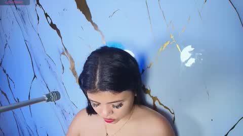 Lizz  online show from 12-05-25, 12:03