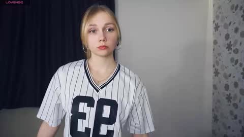 Megan online show from 01-18-26, 06:23