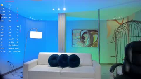 Lizzi  online show from 10-08-25, 09:34