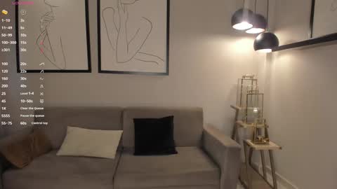 Lizzi  online show from 02-18-26, 09:00