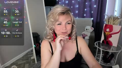 Lizzy online show from 05-08-26, 02:00