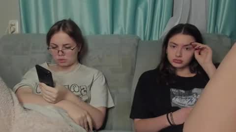 lizzi_muur online show from 12-09-24, 08:12