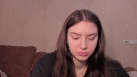 lizzi_muur online show from 02-10-26, 07:45