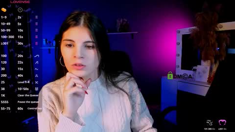 lizzie_boom online show from 10-04-25, 08:34