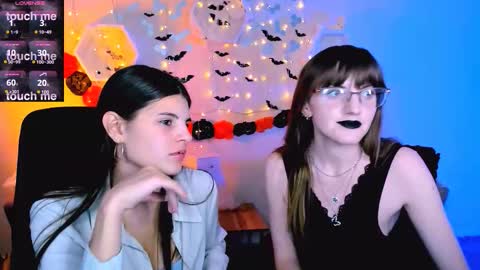 lizzie_boom online show from 10-26-25, 08:15
