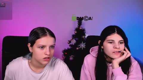 lizzie_boom online show from 12-18-25, 08:04