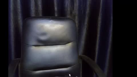 Snapshot of lizzy_petite chatting on 09-14-25, 10:58 lizzy online show from 09-14-25, 10:58