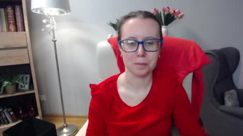 Snapshot of lizzy_sparkle chatting on 02-26-26, 05:50 Lizzy online show from 02-26-26, 05:50