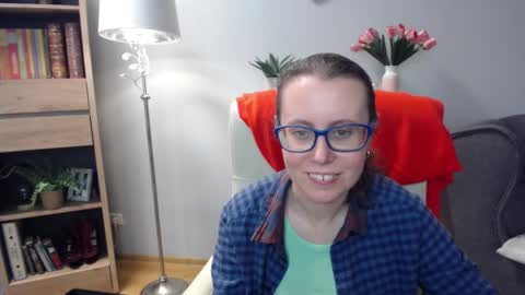 Snapshot of lizzy_sparkle chatting on 03-06-26, 06:21 Lizzy online show from 03-06-26, 06:21