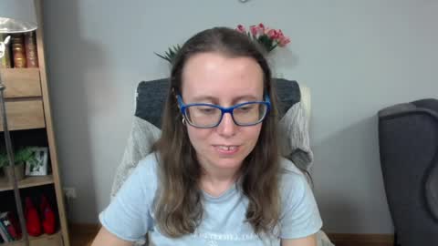 Lizzy online show from 05-06-26, 04:30