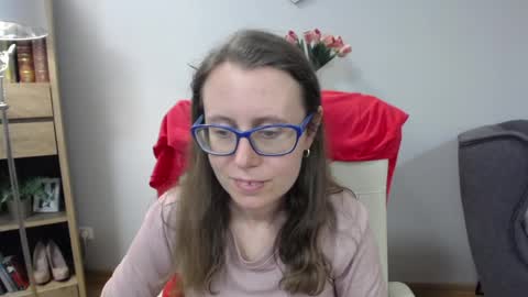 Lizzy online show from 05-11-26, 04:40