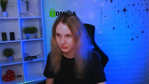 lizzy_sweety_purrr online show from 06-08-26, 11:21