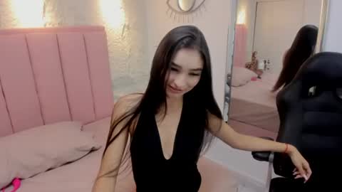 Lizzy online show from 07-21-26, 07:49