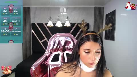 Lizzy SCHEDULE BROADCASTING Monday-Saturday 11am4pm Colombia online show from 12-24-24, 04:30