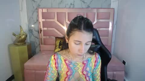 Lizzy SCHEDULE BROADCASTING Monday-Saturday 11am4pm Colombia online show from 02-15-25, 04:45