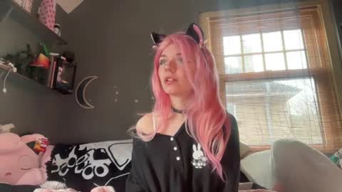 lizzybunny online show from 02-17-25, 02:15