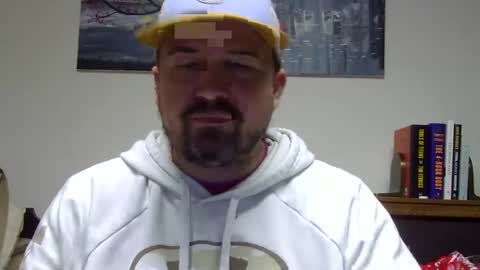 Snapshot of lj345689 chatting on 01-11-25, 04:06 lj345689 online show from 01-11-25, 04:06