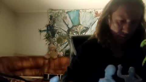 Snapshot of lkonig504475 chatting on 10-21-25, 10:32 lkonig504475 online show from 10-21-25, 10:32