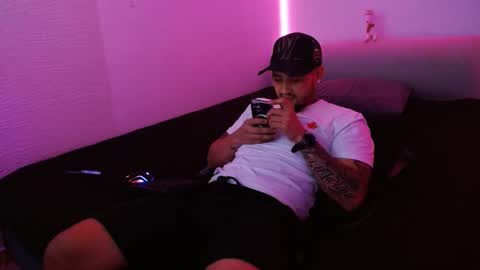 lliamm 2 online show from 01-26-25, 03:58