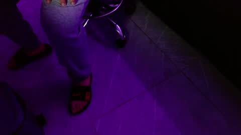 lliamm 2 online show from 05-09-26, 05:12