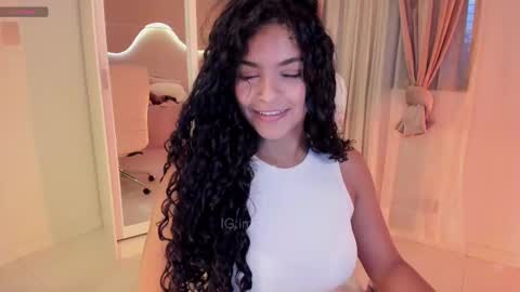 Snapshot of lm_kloeeh chatting on 03-08-25, 11:18 Kloe see you 28-11 to celebrate my birthday online show from 03-08-25, 11:18