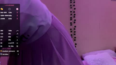 Lana online show from 03-31-26, 03:23