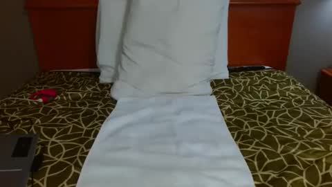 John online show from 11-11-25, 12:10