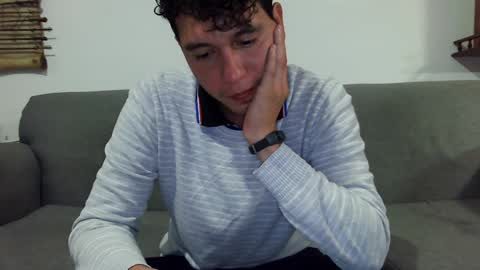 Snapshot of lobomx19 chatting on 01-18-25, 02:58 Lobo online show from 01-18-25, 02:58