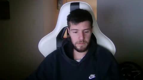 lobo online show from 12-01-25, 12:54