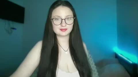 locaalis1 online show from 10-11-25, 02:59