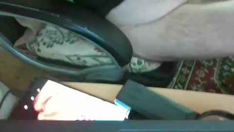 Snapshot of loewe39238 chatting on 02-23-25, 02:57 loewe39238 online show from 02-23-25, 02:57