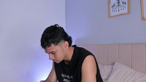 Snapshot of logan_9_ chatting on 04-01-26, 03:07 logan online show from 04-01-26, 03:07