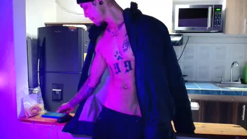 Logan online show from 10-15-25, 02:22