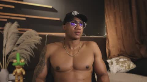 logan_varela online show from 01-30-25, 01:22