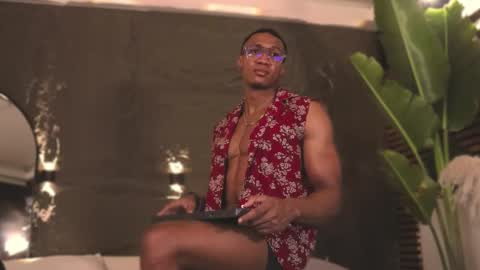 logan_varela online show from 02-21-25, 11:21