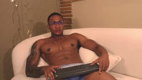 logan_varela online show from 03-01-25, 12:07