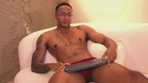 logan_varela online show from 03-04-25, 02:27