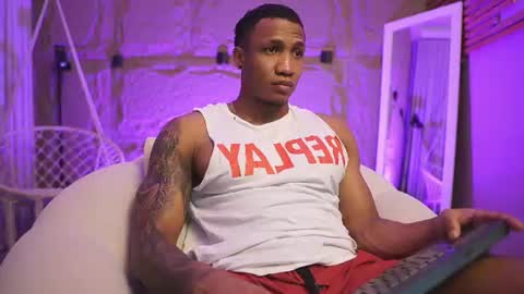 logan_varela online show from 06-18-26, 01:37