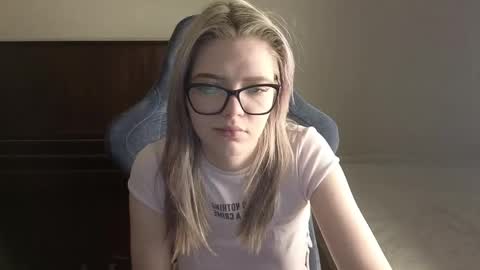 Logan and Katana online show from 03-26-26, 02:11