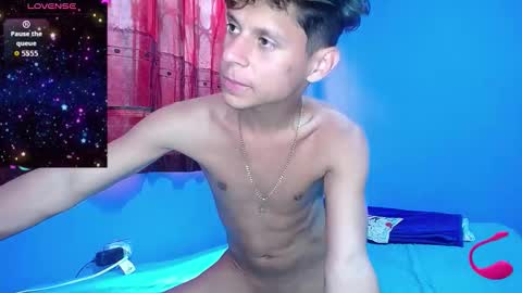 Snapshot of loganevans8 chatting on 10-14-25, 06:31 Logan online show from 10-14-25, 06:31