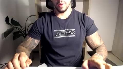 Logan Wolfp online show from 06-15-26, 03:09