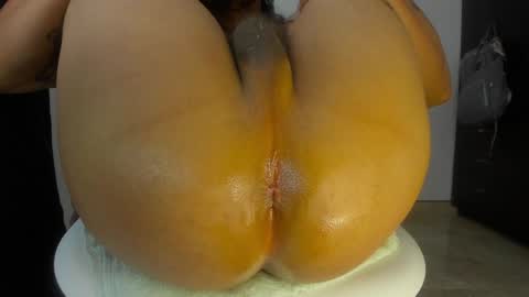 Logan online show from 12-31-24, 01:41